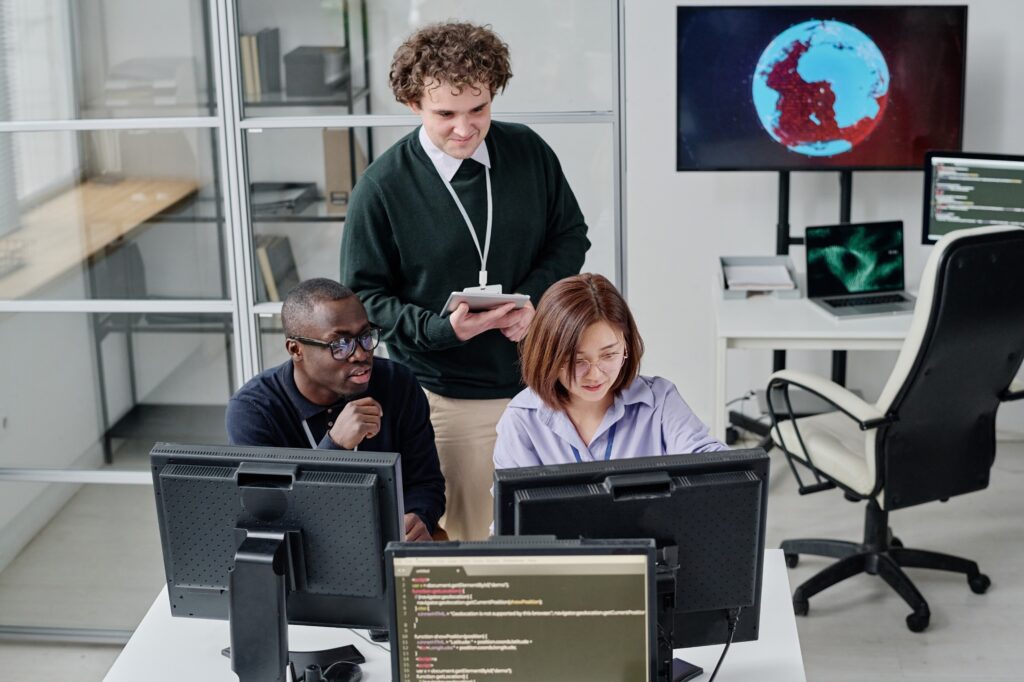 24/7 Outsourced IT Support: The Mission-Critical Solution Every Business Needs